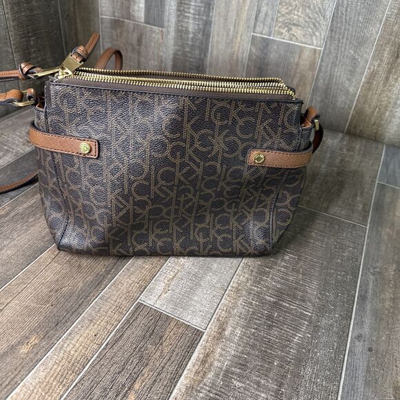 Calvin Klein Signature PVC Small Shoulder Crossbody Bag - Picture 2 of 16